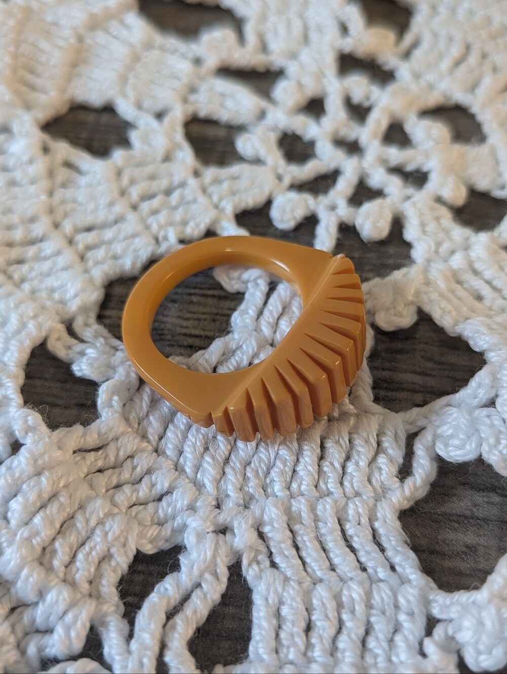 5 1/2 Vintage Bakelite Yellow Butterscotch Ring